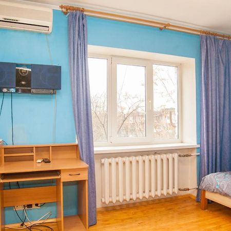 Zaporizhia 2Room Semi-Luxury Apt On Stalevarov 21 المظهر الخارجي الصورة